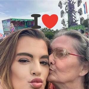 Meet your Posher, Annette